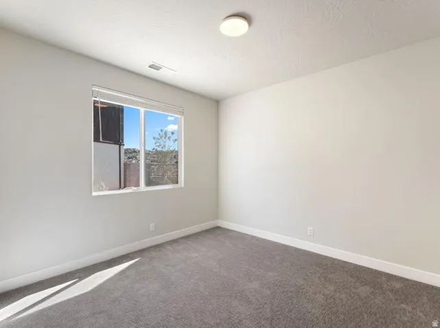 *Photo of similar unit*