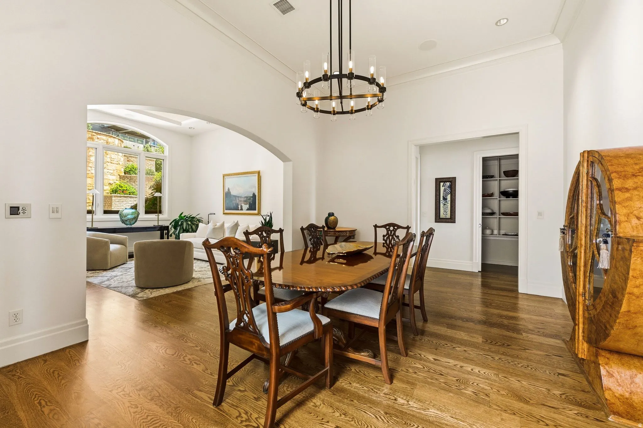 Formal Dining