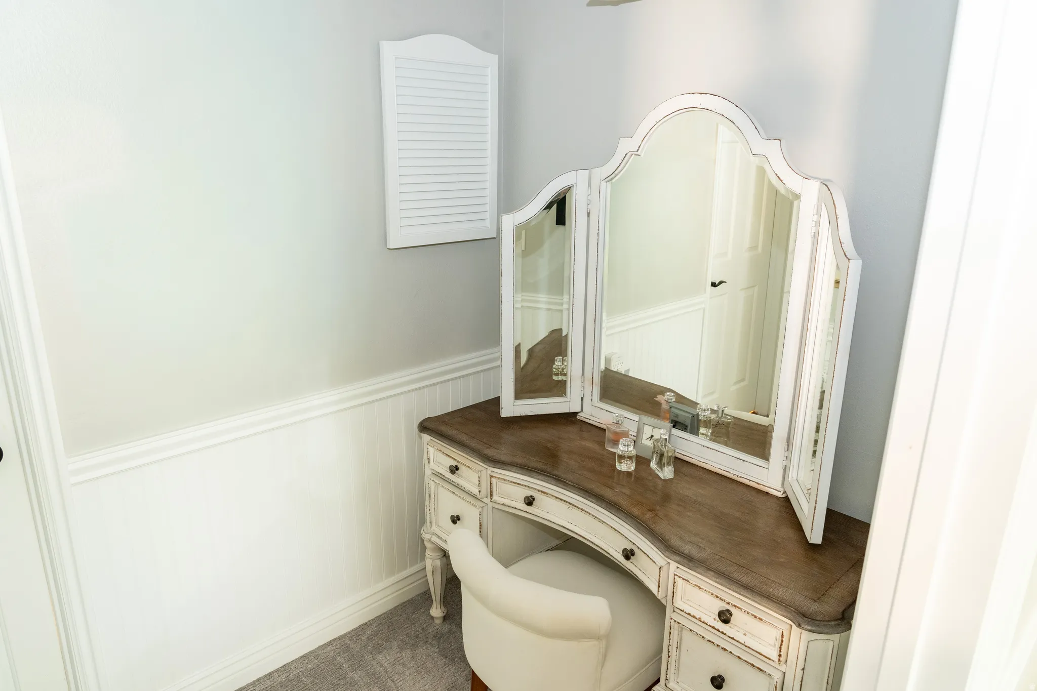 White beadboard wainscoting with chair rail molding