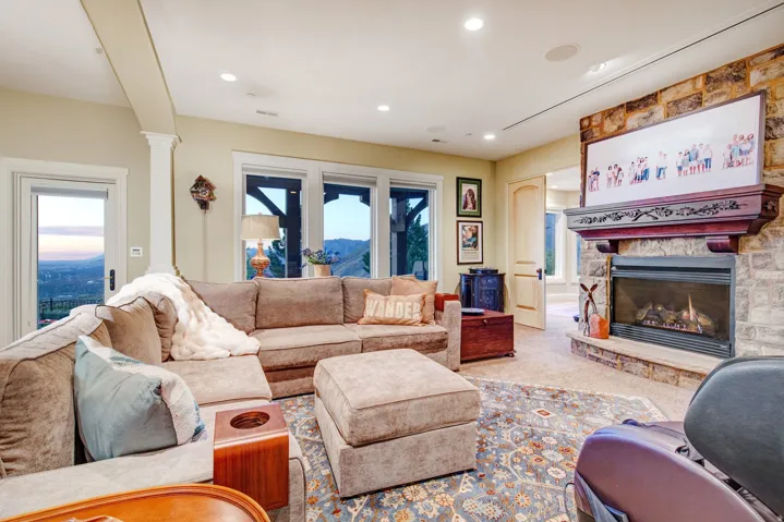 1479 E Trail Crest Ct, Draper, Utah 84020