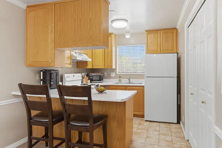 Kitchen with bar eating area