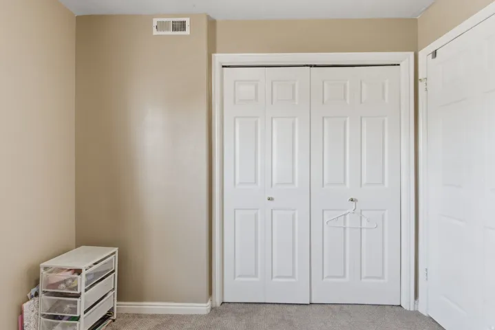 Large closet space