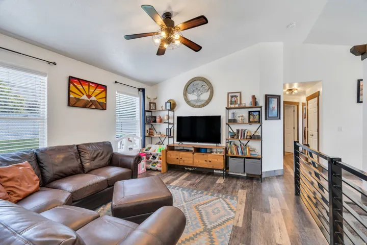 459 S Loader Ave, Pleasant Grove, Utah 84062
