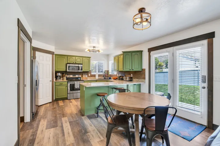 459 S Loader Ave, Pleasant Grove, Utah 84062