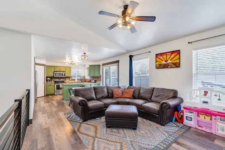 459 S Loader Ave, Pleasant Grove, Utah 84062