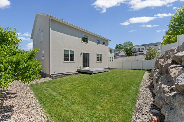 234 E Ridgeline Way, North Salt Lake, Utah 84054