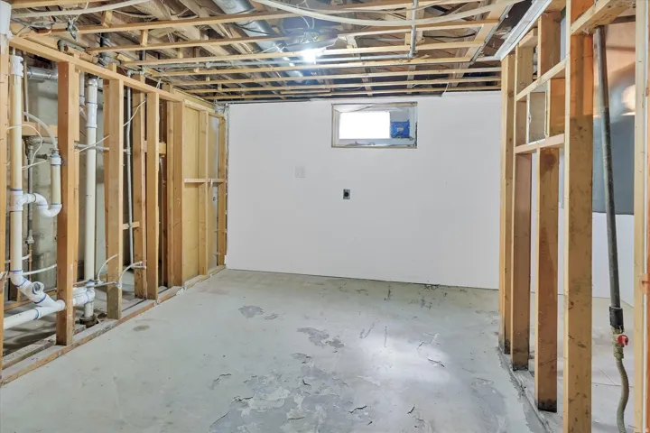 76 E 200 S, Logan, Utah 84321