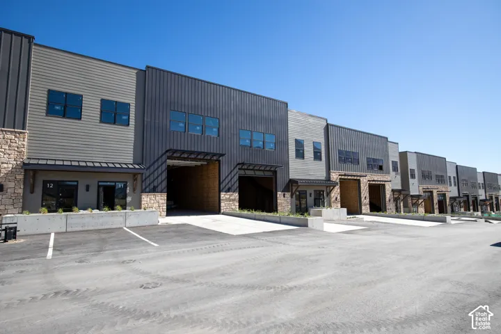 5852 N Queens Garden Rd #4, Mountain Green, Utah 84050