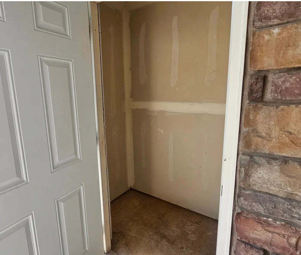 Outside storage unit off of deck