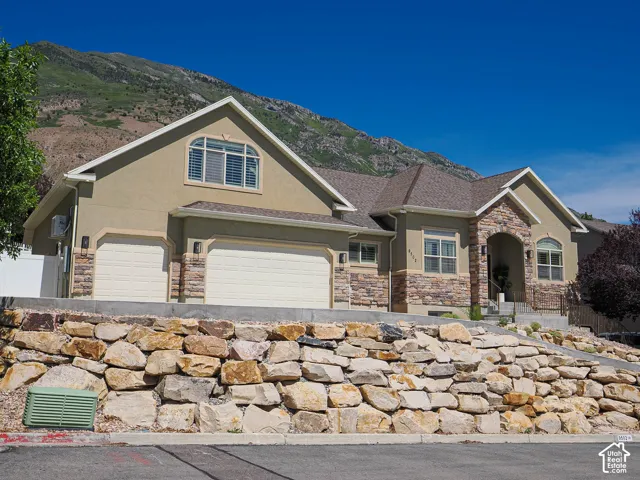 9502 N Aztec Dr, Cedar Hills, Utah 84062