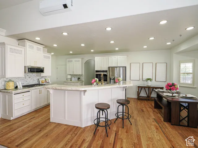 9502 N Aztec Dr, Cedar Hills, Utah 84062
