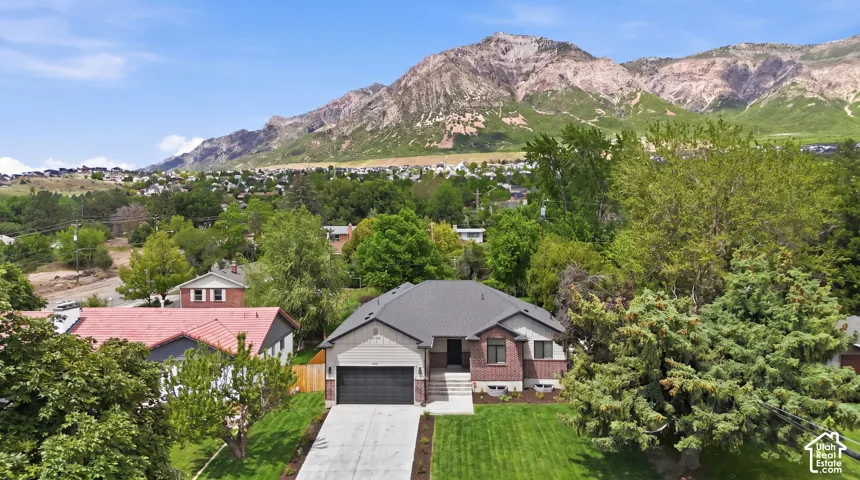 Contemporary modern home featuring a view of Ben Lomond Peak