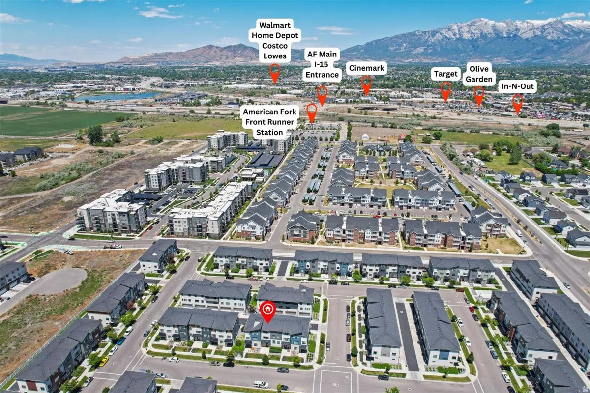 The great home is centrally located to shopping, restaurants, the freeway and the Front Runner station!