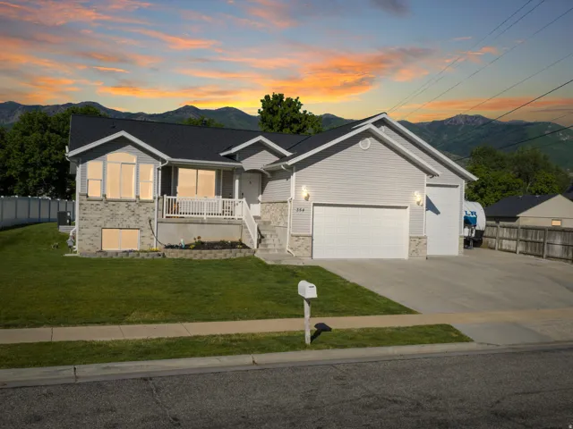 354 N 30 W, Kaysville, Utah 84037