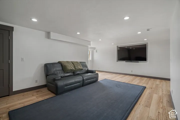 354 N 30 W, Kaysville, Utah 84037