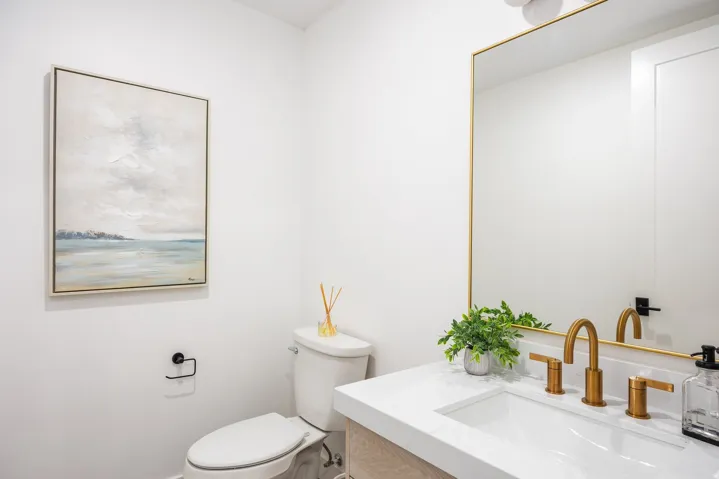 2250 E Murray Holladay Rd #202, Holladay, Utah 84117
