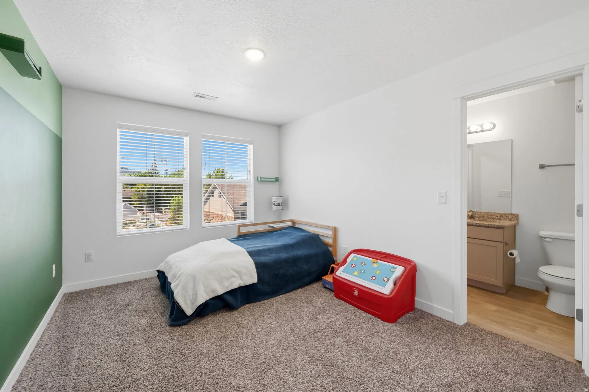 3rd Floor 2nd Bedroom