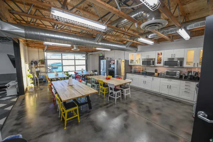 Kitchen/Break Room - Suite B