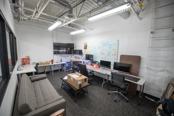 Private Office - Suite B