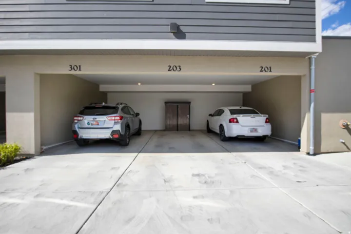 8373 S Iris Lumi Ln #203, Midvale, Utah 84047
