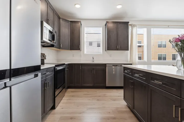 8373 S Iris Lumi Ln #203, Midvale, Utah 84047