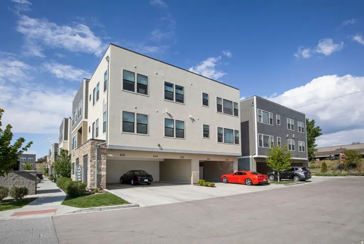 8373 S Iris Lumi Ln #203, Midvale, Utah 84047
