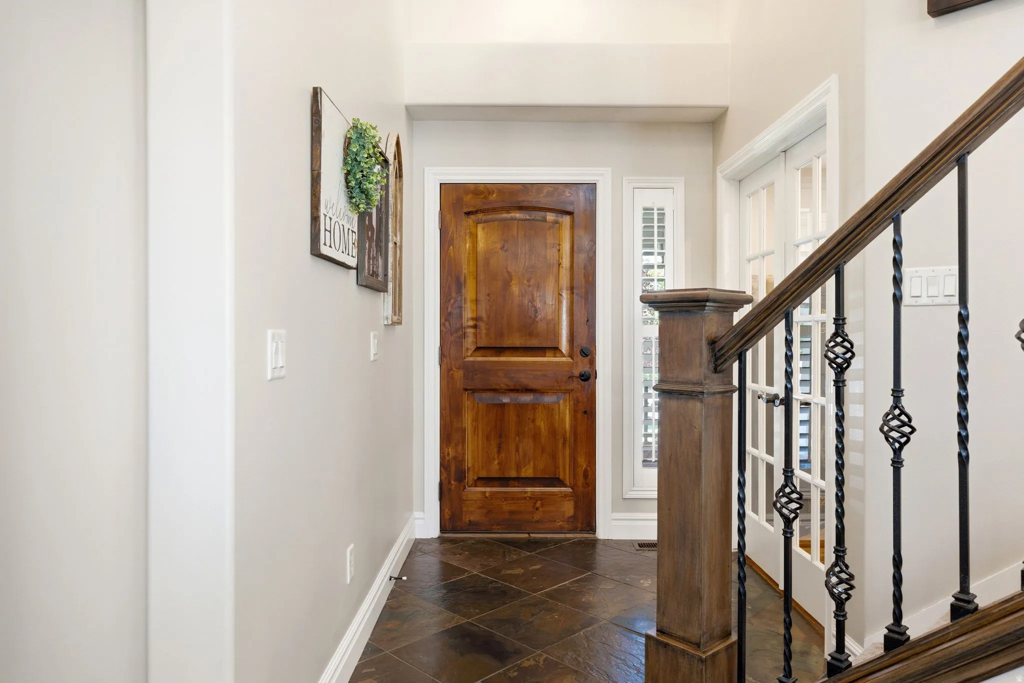 Main entryway / foyer