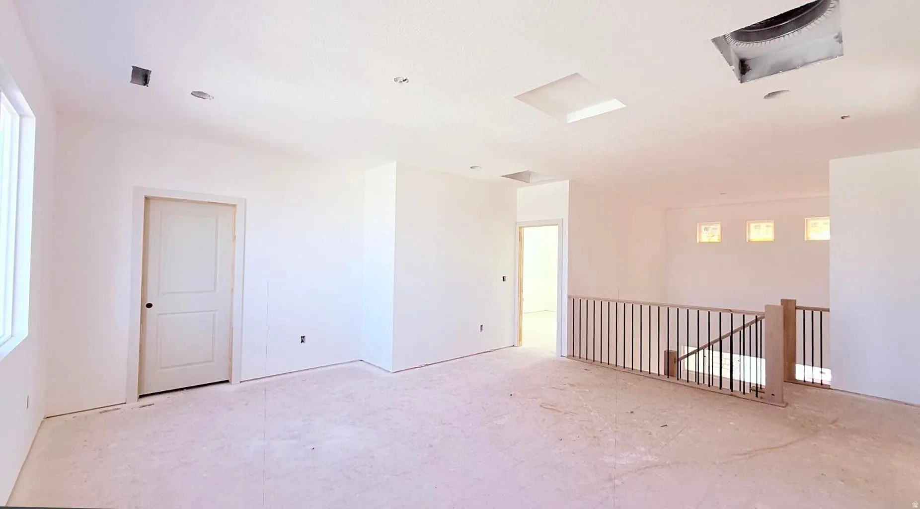 2nd floor family room