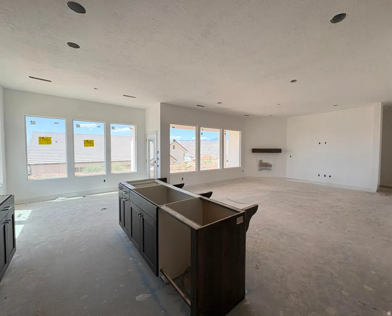 Main floor living areas