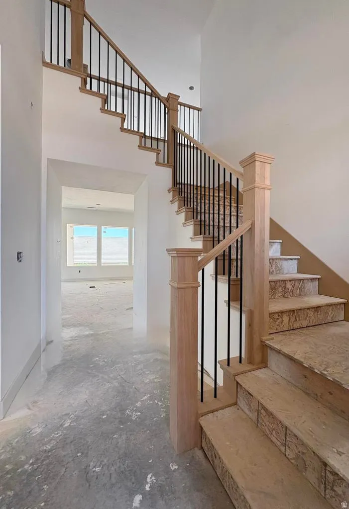 2 story entry