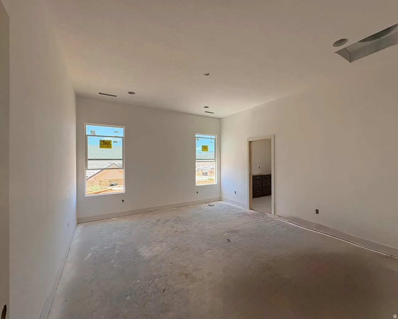Main floor primary bedroom