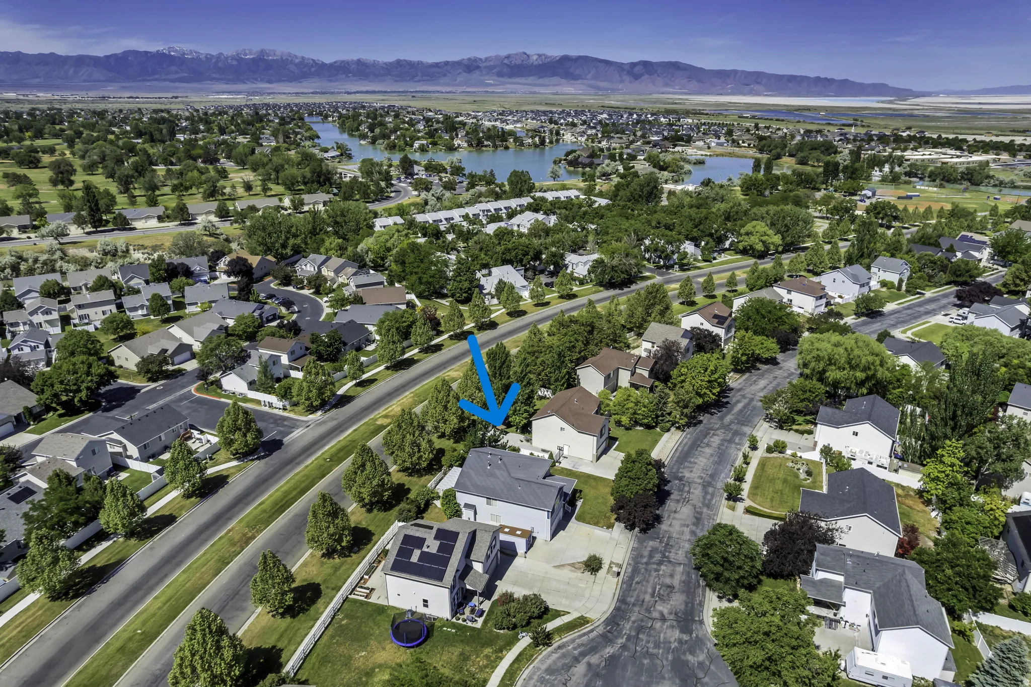 Blue arrow is your new home