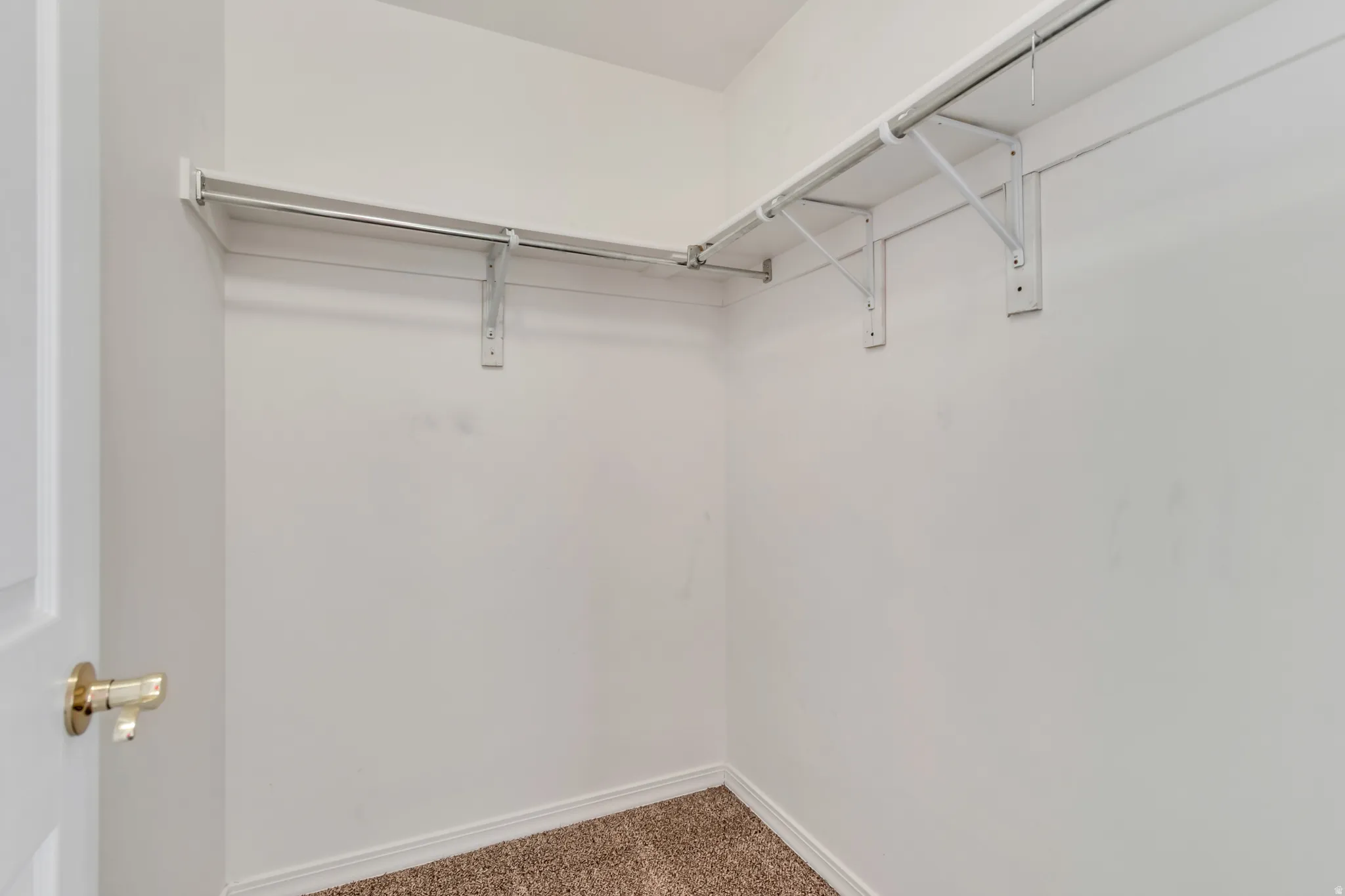 4th Bedroom walk-in closet
