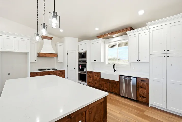 2203 E 1800 S #54, Naples, Utah 84078