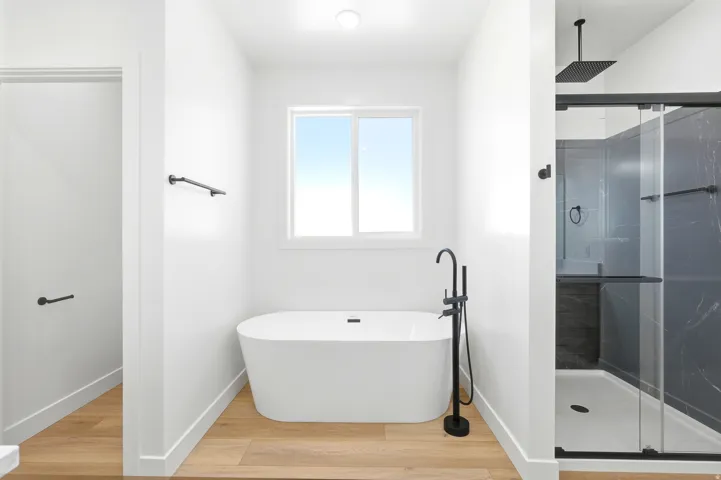 2203 E 1800 S #54, Naples, Utah 84078