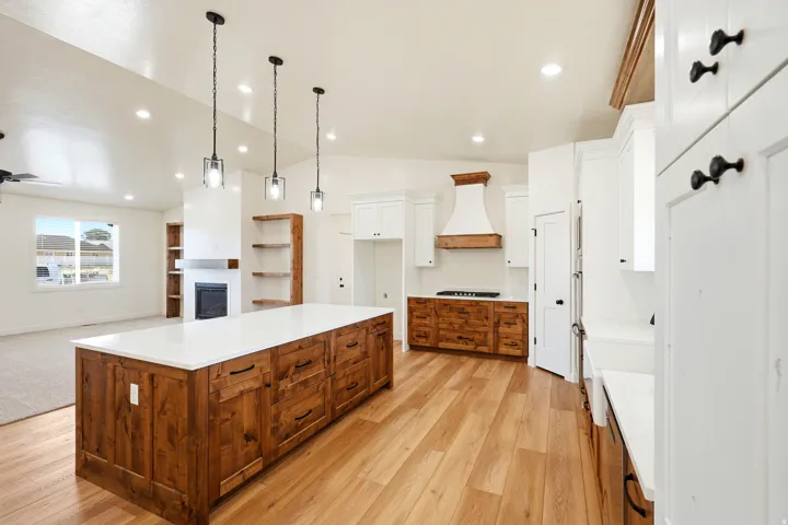 2203 E 1800 S #54, Naples, Utah 84078