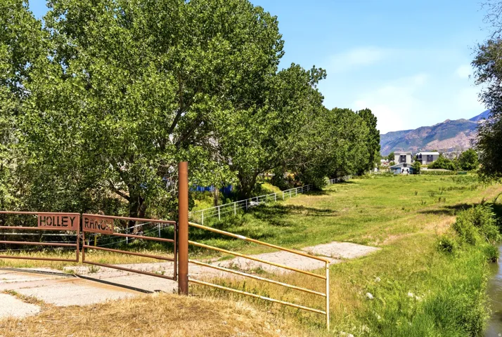 1792 S 1900 W, West Haven, Utah 84401