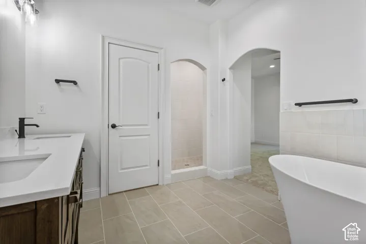 Primary Ensuite