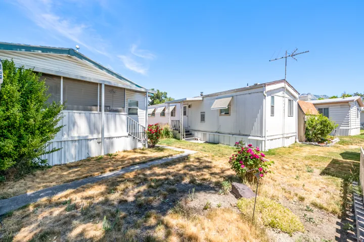 296 E Vagabond Ave #101, Murray, Utah 84107