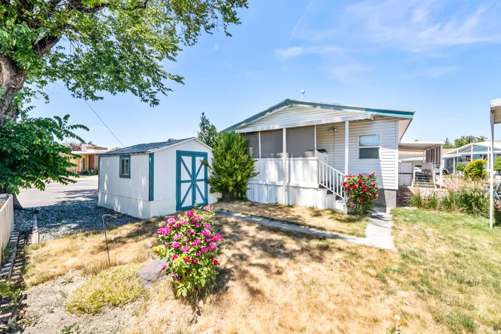 296 E Vagabond Ave #101, Murray, Utah 84107