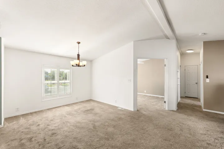 296 E Vagabond Ave #101, Murray, Utah 84107