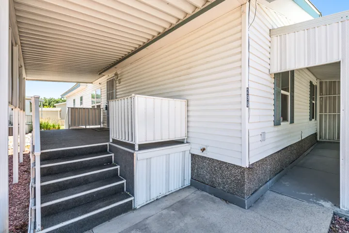 296 E Vagabond Ave #101, Murray, Utah 84107