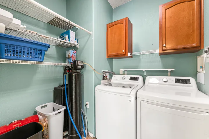 296 E Vagabond Ave #101, Murray, Utah 84107