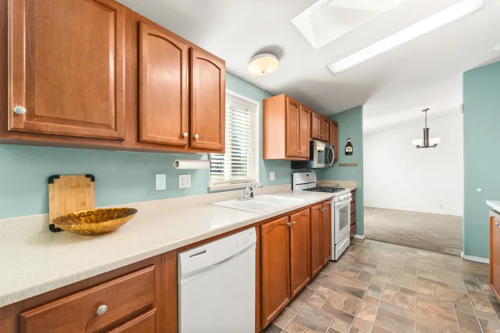 296 E Vagabond Ave #101, Murray, Utah 84107