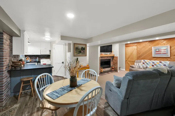 1948 E 6225 N, Liberty, Utah 84310