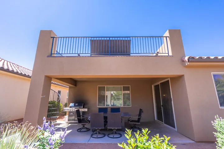 3837 W Lazy River Cir #110, Santa Clara, Utah 84765