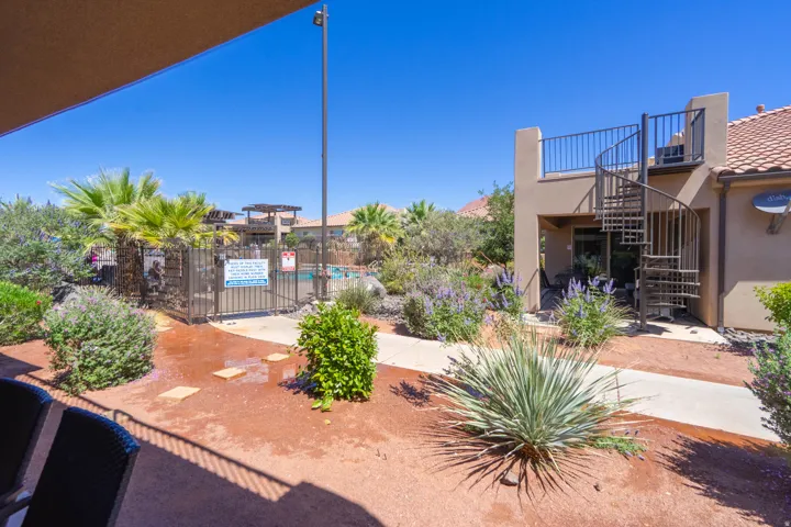3837 W Lazy River Cir #110, Santa Clara, Utah 84765