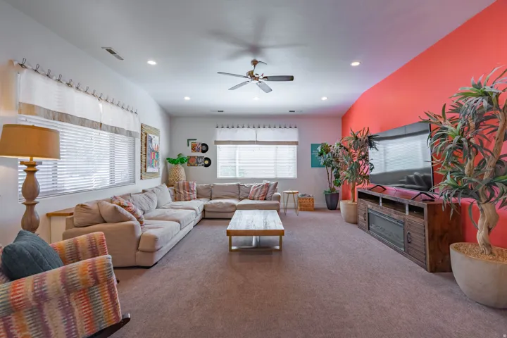 3837 W Lazy River Cir #110, Santa Clara, Utah 84765