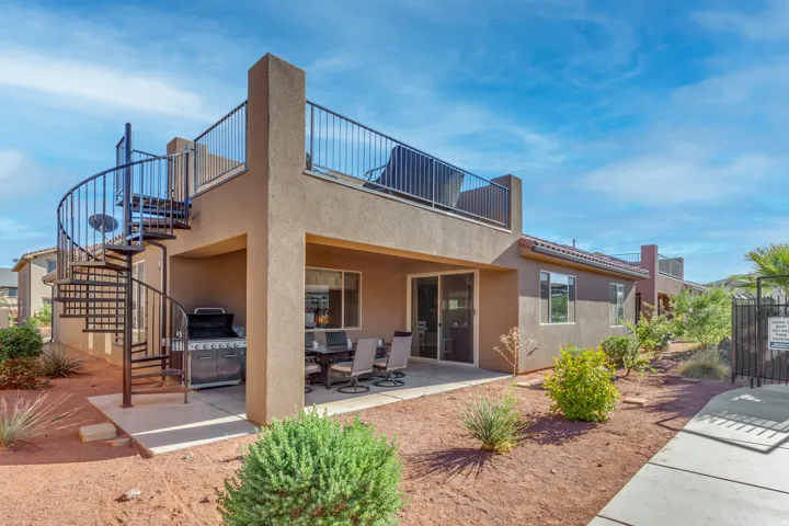 3837 W Lazy River Cir #110, Santa Clara, Utah 84765