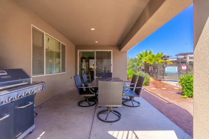 3837 W Lazy River Cir #110, Santa Clara, Utah 84765